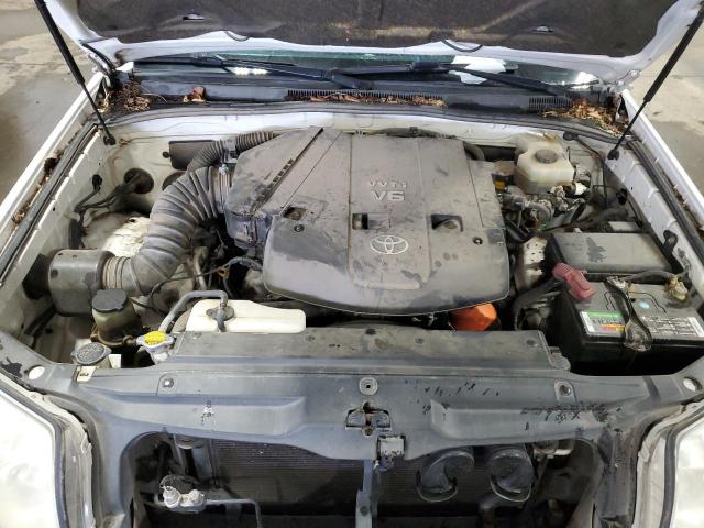 Photo 11 from auction – 2003 TOYOTA 4RUNNER SR with VIN JTEZU14R730003178