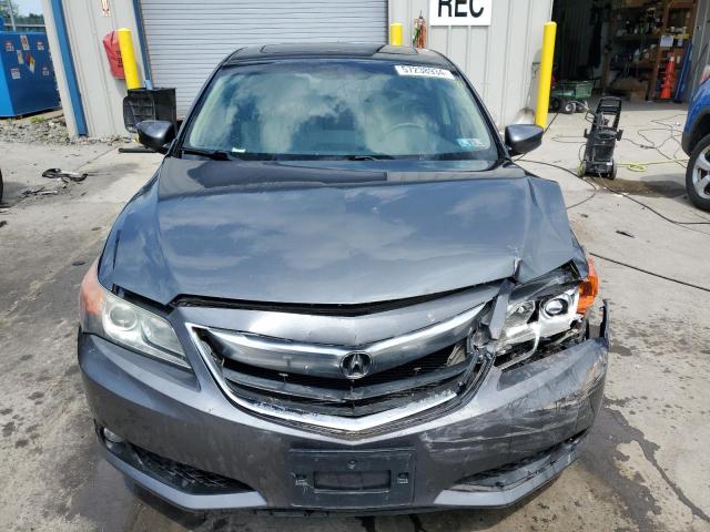 Photo 5 from auction – 2013 ACURA ILX 20 PRE with VIN 19VDE1F50DE018242