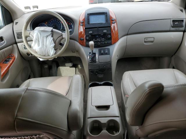 Photo 8 from auction – 2010 TOYOTA SIENNA XLE with VIN 5TDDK4CC4AS033512