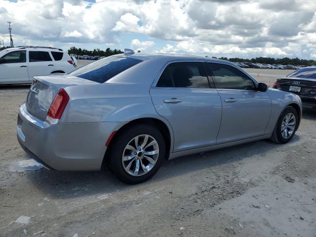 Photo 3 from auction – 2015 CHRYSLER 300 LIMITE with VIN 2C3CCAAG6FH930466