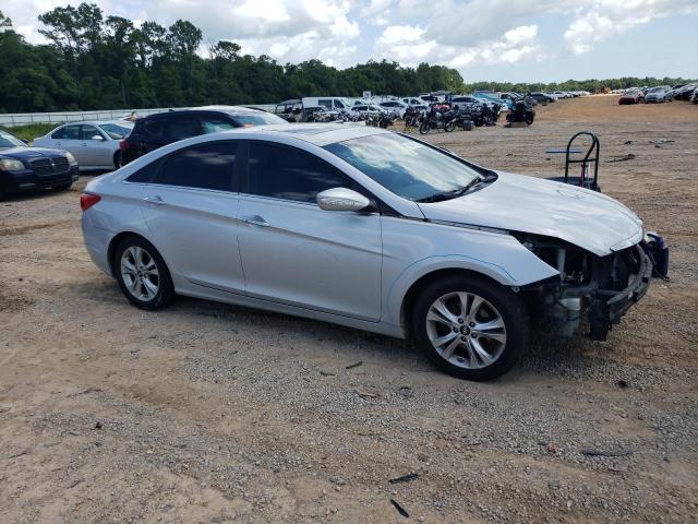 Photo 4 from auction – 2011 HYUNDAI SONATA SE with VIN 5NPEC4ACXBH236576