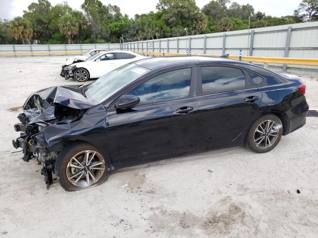 KIA FORTE FE 2022 with VIN 3KPF24AD2NE493871 - Photo from auction