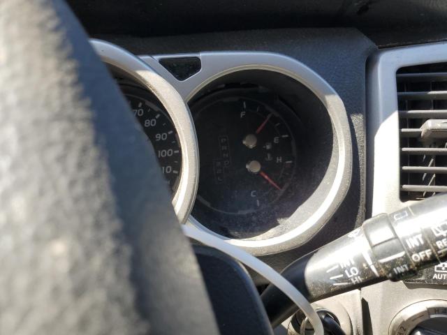 Photo 9 from auction – 2004 TOYOTA 4RUNNER SR with VIN JTEBU14R548020789