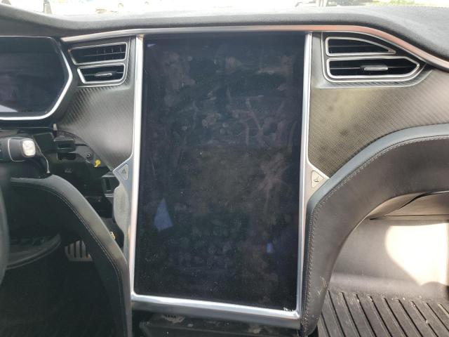 Photo 9 from auction – 2017 TESLA MODEL S with VIN 5YJSA1E43HF184578