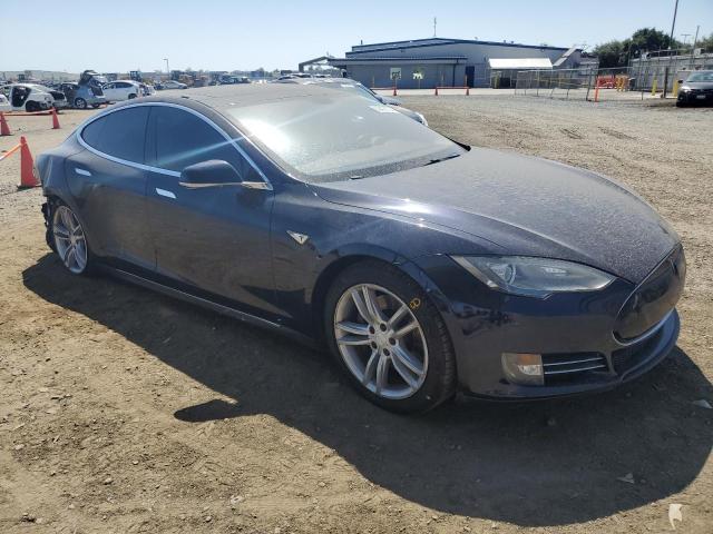 Photo 4 from auction – 2013 TESLA MODEL S with VIN 5YJSA1CG3DFP09775