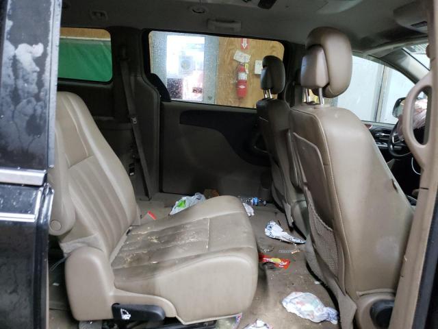 Photo 11 from auction – 2016 CHRYSLER TOWN & COU with VIN 2C4RC1BG9GR187964