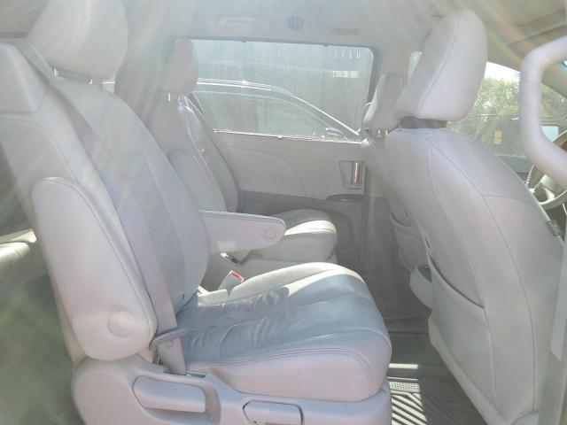 Photo 11 from auction – 2011 TOYOTA SIENNA XLE with VIN 5TDDK3DC7BS020263