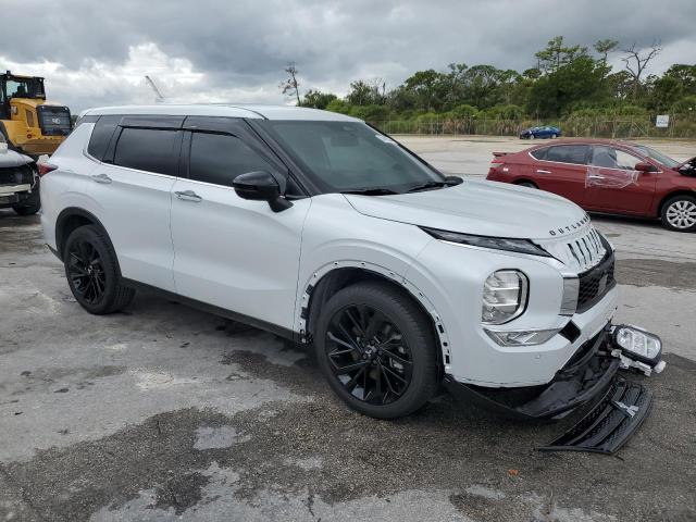 Photo 4 from auction – 2024 MITSUBISHI OUTLANDER with VIN JA4J3VA86RZ026487
