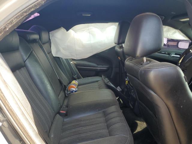 Photo 10 from auction – 2019 CHRYSLER 300 S with VIN 2C3CCABG4KH562541