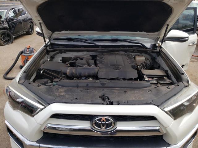 Photo 11 from auction – 2015 TOYOTA 4RUNNER SR with VIN JTEBU5JR1F5259952