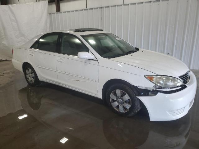 Photo 4 from auction – 2005 TOYOTA CAMRY LE with VIN 4T1BE30K95U603375