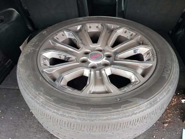 Photo 13 from auction – 2017 GMC YUKON DENA with VIN 1GKS2CKJ7HR318672