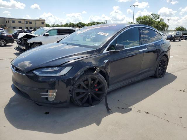 TESLA MODEL X 2016 with VIN 5YJXCAE4XGF007962 - Photo from auction