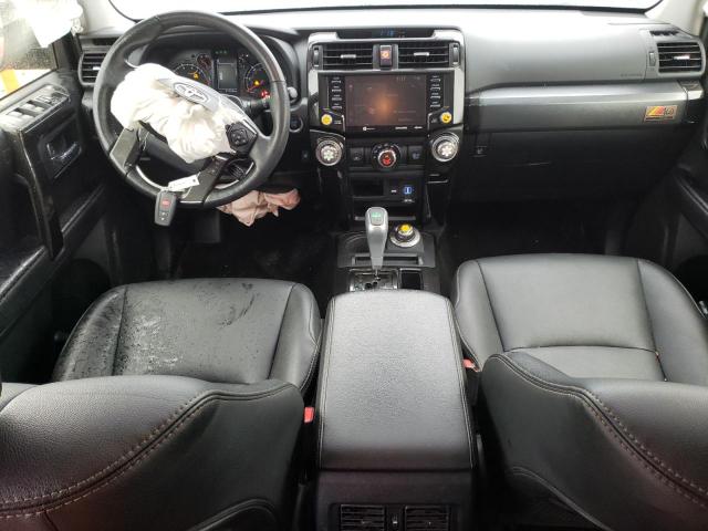 Photo 8 from auction – 2023 TOYOTA 4RUNNER 40 with VIN JTEUU5JRXP6087571