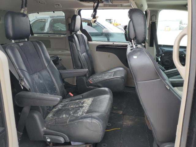 Photo 11 from auction – 2013 CHRYSLER TOWN & COU with VIN 2C4RC1GG5DR646511