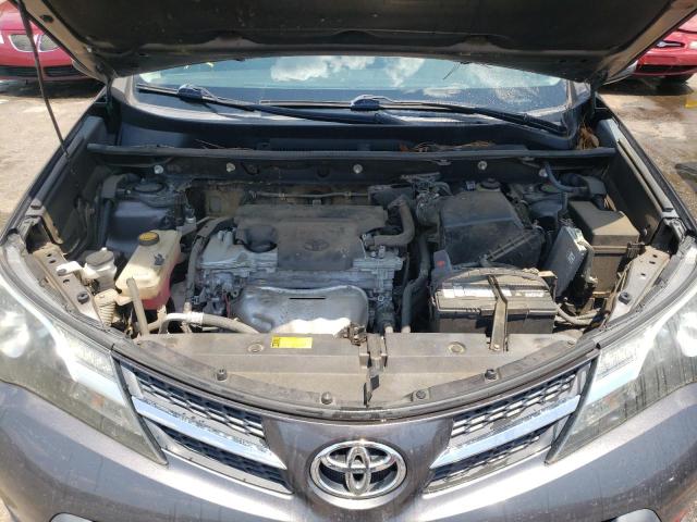 Photo 12 from auction – 2014 TOYOTA RAV4 XLE with VIN 2T3RFREV2EW200234
