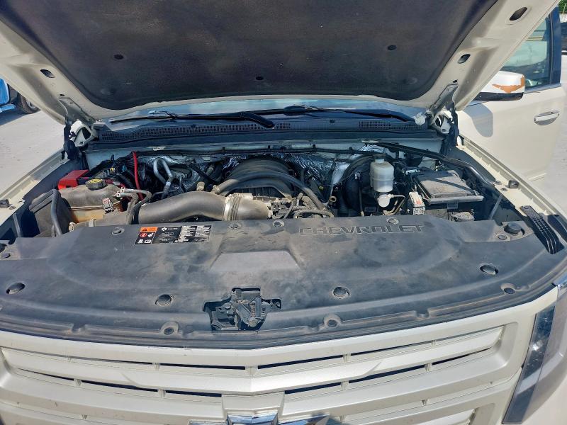 Photo 12 from auction – 2015 CHEVROLET SUBURBAN C with VIN 1GNSCKKC9FR133435
