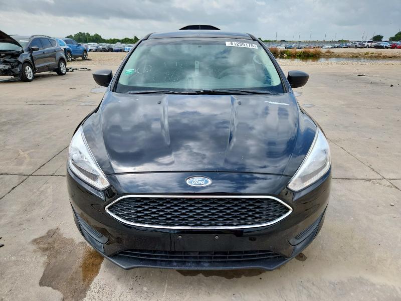 صورة رقم 5 من المزاد - 2018 FORD FOCUS S مع VIN 1FADP3E24JL302230