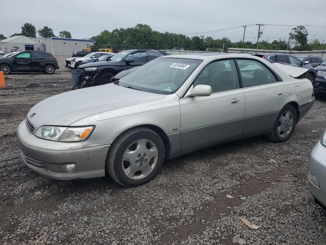 LEXUS ES 300 2001 with VIN JT8BF28G310322863 - Photo from auction