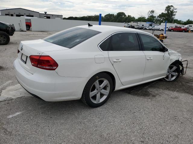 Photo 3 from auction – 2014 VOLKSWAGEN PASSAT S with VIN 1VWAS7A31EC026092