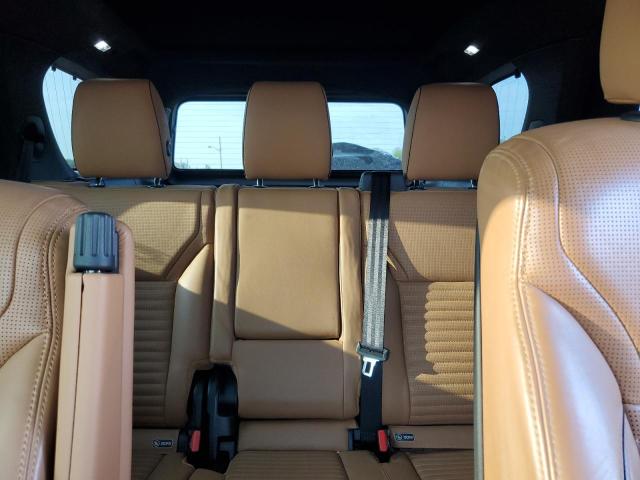 Photo 10 from auction – 2017 LAND ROVER DISCOVERY with VIN SALRRBBV1HA010634