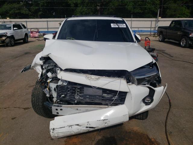 Photo 5 from auction – 2021 TOYOTA 4RUNNER SR with VIN JTENU5JRXM5900512