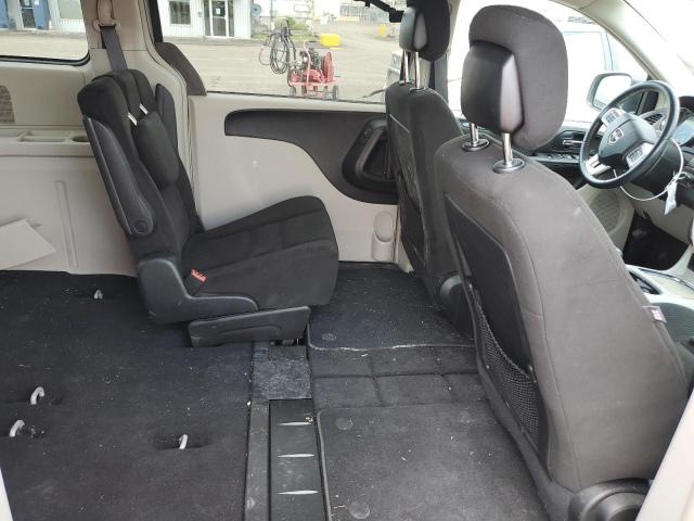 Photo 10 from auction – 2015 DODGE GRAND CARA with VIN 2C4RDGDG0FR681898
