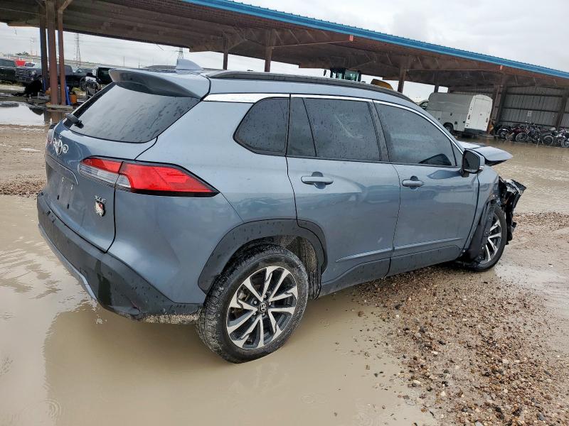 Photo 3 from auction – 2022 TOYOTA COROLLA CR with VIN 7MUDAAAG3NV007714