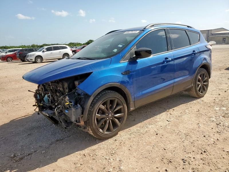 FORD ESCAPE SE 2017 with VIN 1FMCU0GD0HUC24623 - Photo from auction