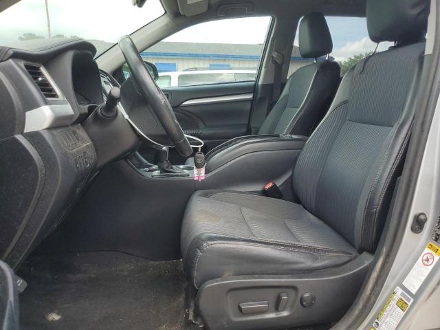 Photo 7 from auction – 2015 TOYOTA HIGHLANDER with VIN 5TDZKRFH5FS104962