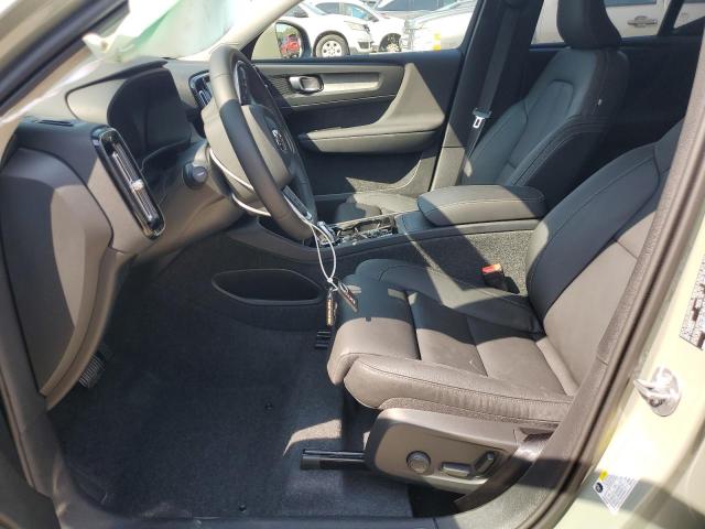 Photo 7 from auction – 2025 VOLVO XC40 PLUS with VIN YV4L12UE9S2601455