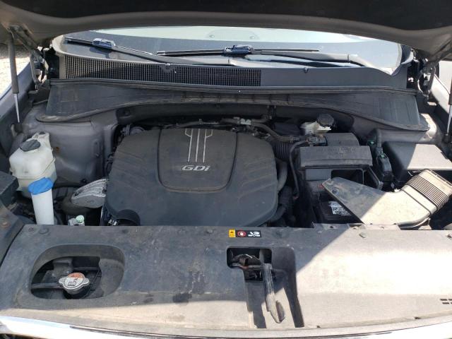 Photo 12 from auction – 2016 KIA SORENTO EX with VIN 5XYPHDA5XGG178933