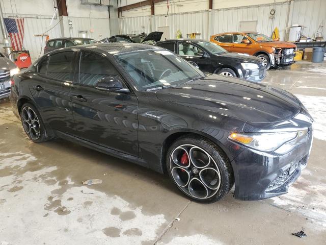 Photo 4 from auction – 2022 ALFA ROMEO GIULIA SUP with VIN ZARFANBN3N7659045