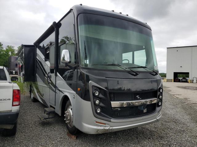 Photo 1 from auction – 2019 FORD F53 with VIN 1F66F5DY8J0A22628