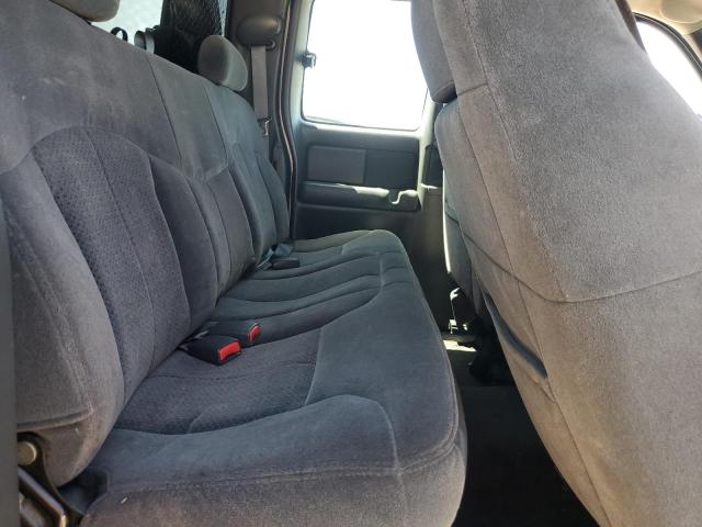 Photo 10 from auction – 2002 CHEVROLET SILVERADO with VIN 1GCHK29UX2E293779