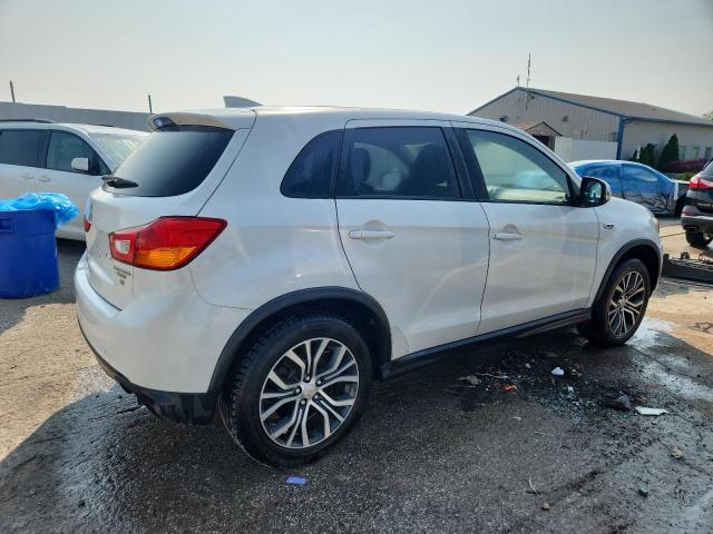 Photo 3 from auction – 2017 MITSUBISHI OUTLANDER with VIN JA4AP3AW3HZ044239