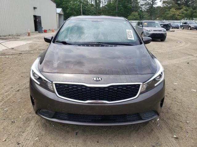 Photo 5 from auction – 2017 KIA FORTE LX with VIN 3KPFL4A74HE077848