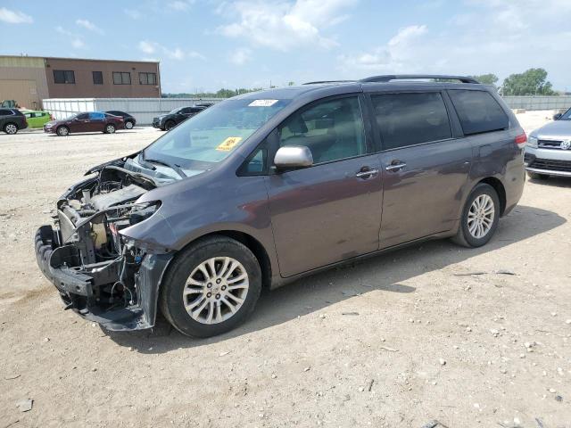 Photo 1 from auction – 2013 TOYOTA SIENNA XLE with VIN 5TDYK3DC4DS340158
