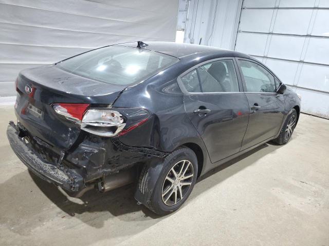 Photo 3 from auction – 2017 KIA FORTE LX with VIN 3KPFK4A76HE088630
