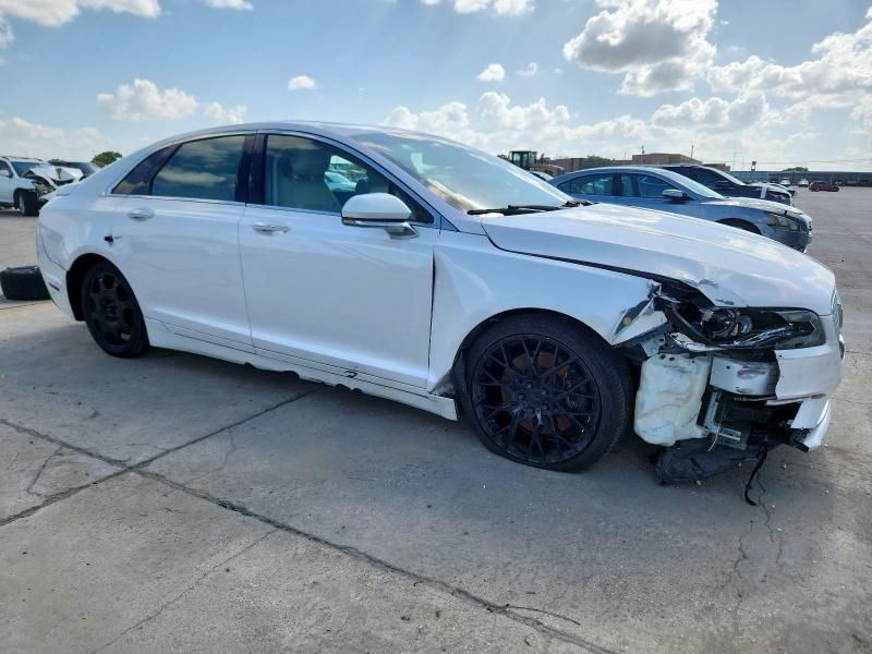 Photo 4 from auction – 2017 LINCOLN MKZ RESERV with VIN 3LN6L5EC8HR662806