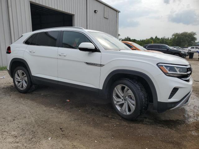 Photo 4 from auction – 2021 VOLKSWAGEN ATLAS CROS with VIN 1V2EE2CA2MC205183