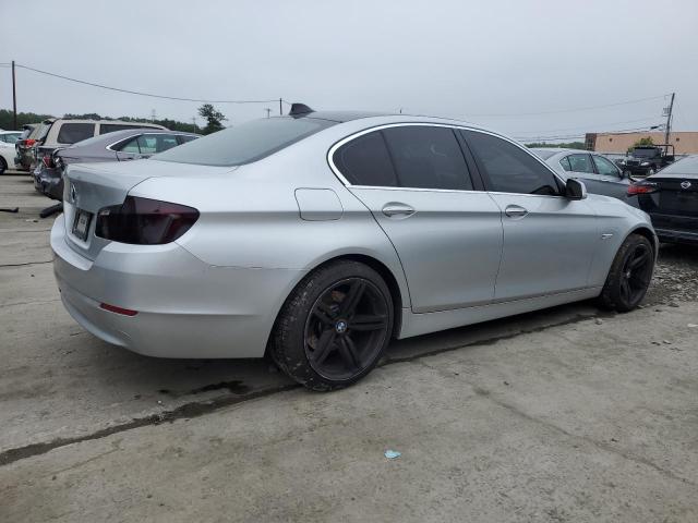 Photo 3 from auction – 2011 BMW 528 I with VIN WBAFR1C55BDS35211