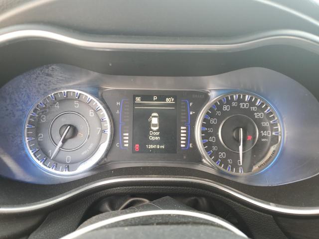 Photo 9 from auction – 2015 CHRYSLER 200 LIMITE with VIN 1C3CCCAB5FN758390