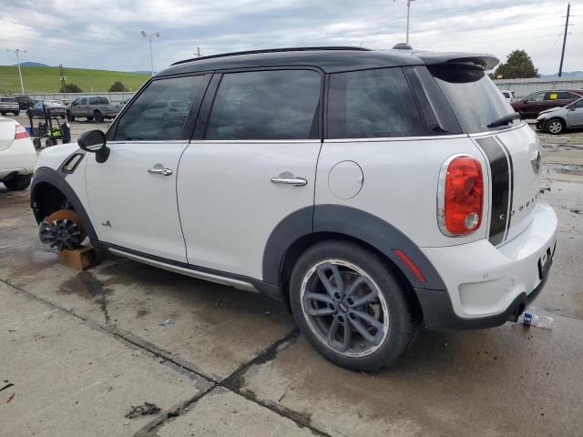 Photo 2 from auction – 2015 MINI COOPER S C with VIN WMWZC5C58FWP46931