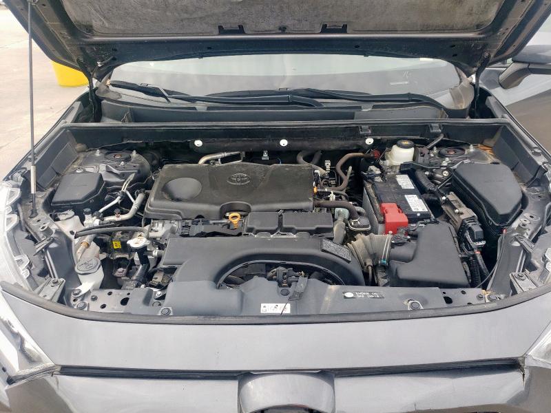 Photo 12 from auction – 2021 TOYOTA RAV4 XLE P with VIN 2T3C1RFV1MC102007