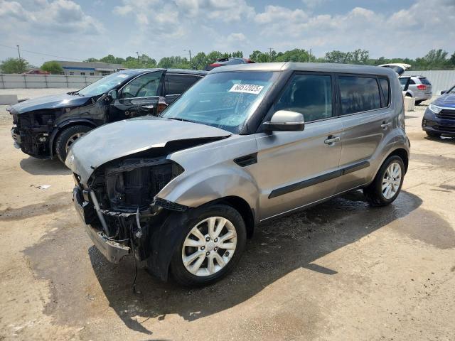 KIA SOUL + 2012 with VIN KNDJT2A6XC7381085 - Photo from auction