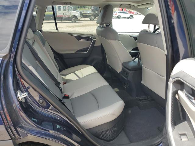 Photo 10 from auction – 2019 TOYOTA RAV4 LIMIT with VIN 2T3DWRFVXKW011805