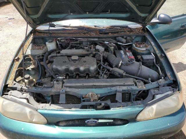 Photo 11 from auction – 2000 FORD ESCORT with VIN 3FAFP13P6YR167405