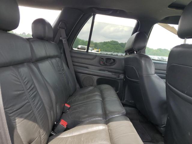 Photo 11 from auction – 2000 CHEVROLET BLAZER with VIN 1GNDT13W7Y2357195