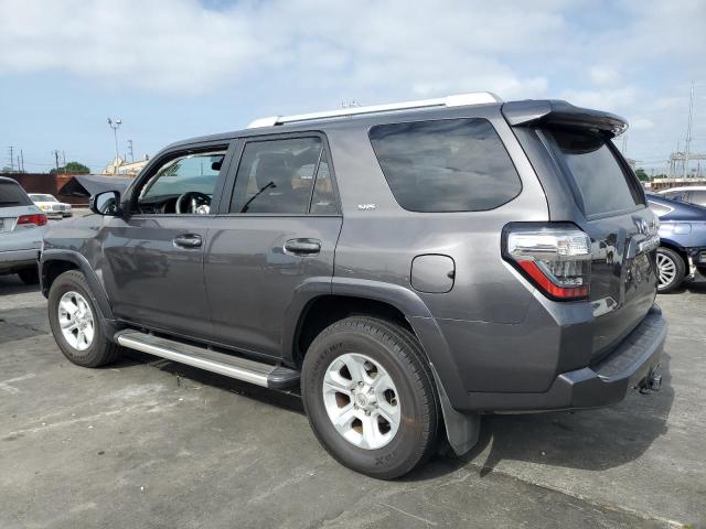 Photo 2 from auction – 2017 TOYOTA 4RUNNER SR with VIN JTEZU5JR1H5157181
